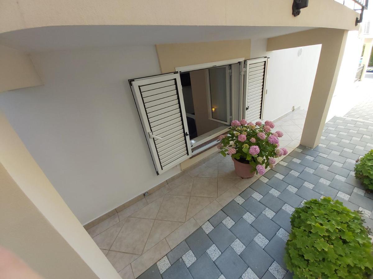 Apartments Ka - Ro Bibinje Exterior photo