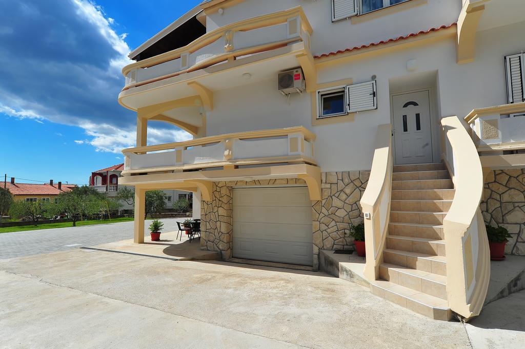 Apartments Ka - Ro Bibinje Exterior photo